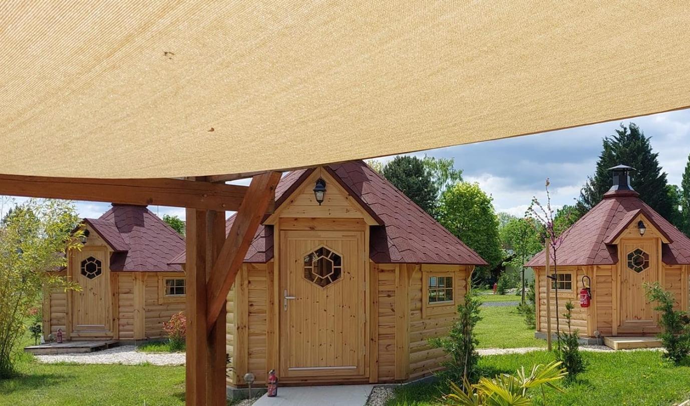 Camping Le Vallage Attigny Luaran gambar